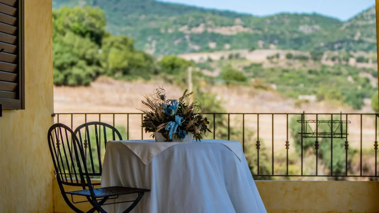 Agriturismo Carrucana Martis Bauernhof